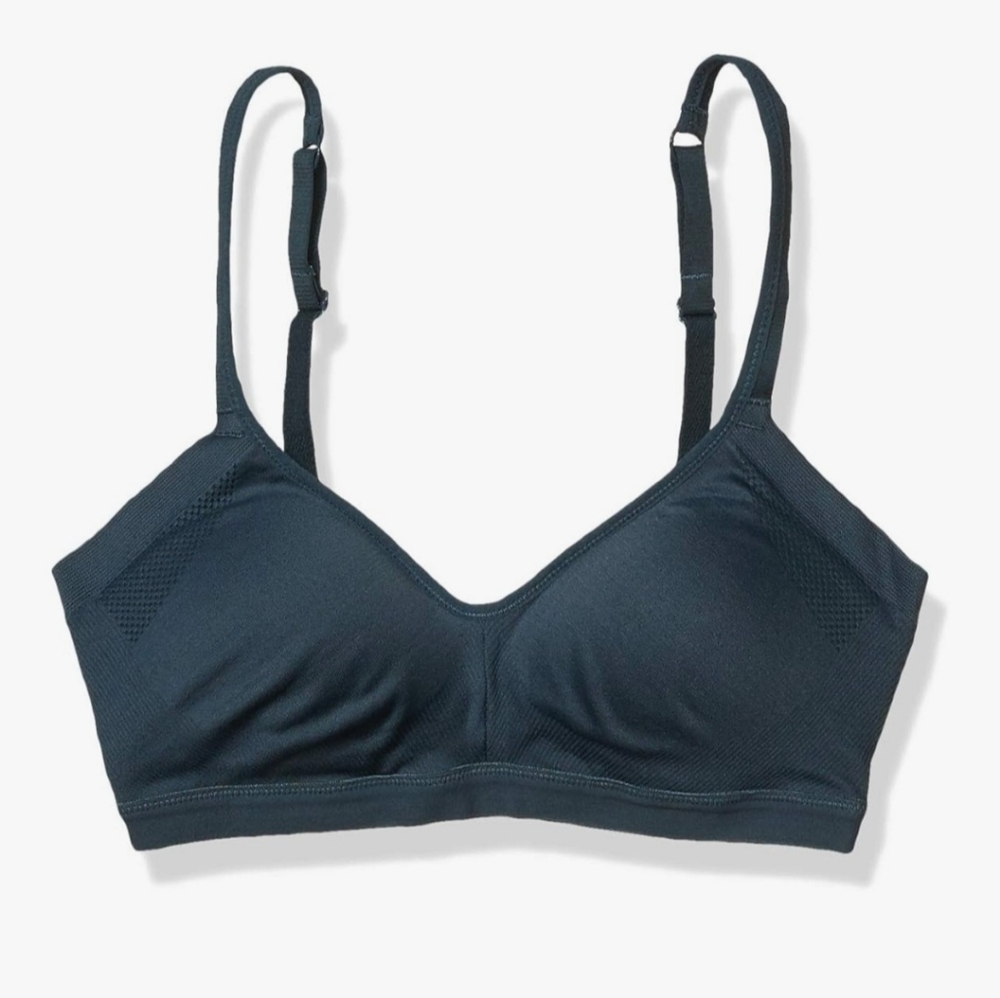Women's wire-free bra